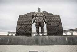 Monument to the last defender of the Brest fortress.jpg