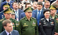 Vladimir Putin at «Army-2015» 09.jpg