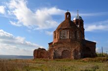 Покровская церковь в Боброве.jpg