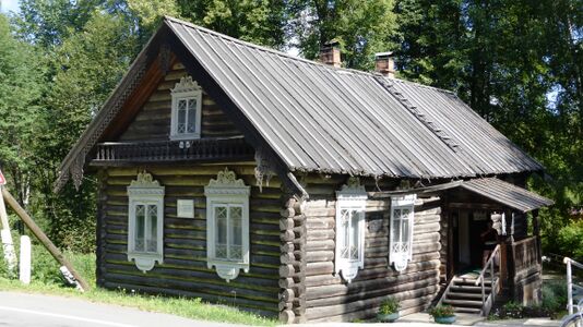 Kaivosozaston taloi (kaččojan taloi) enne restauroičusruadoloi
