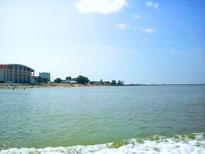 Вид с катера - panoramio.jpg