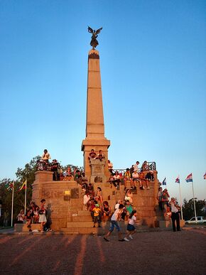 LasPiedras Obelisco.jpg