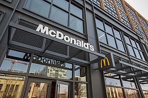 New-McDonald-HU-lg (43261171540).jpg