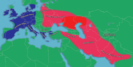 индоевропейские ареалы Кентум (синий) и Сатем (красный). Предполагаемая исходная область сатемизации показана ярко-красным цветом.