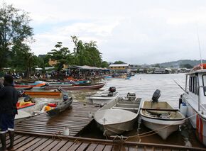 Gizo Water front 3.jpg