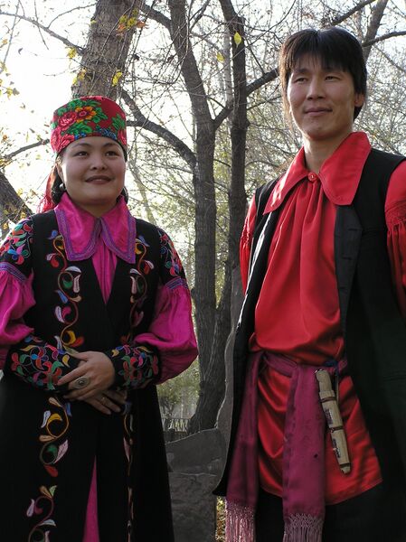 Khakassian traditional costume.jpg