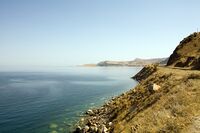 LakeVan (south) 02.jpg