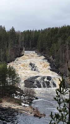 2022 Girvas waterfall.jpg