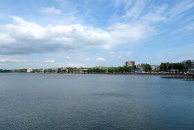 Votkinsk pond-2.jpg