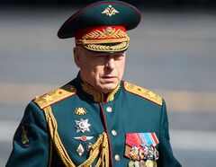 Главком Сухопутных войск РФ Олег Салюков.jpg