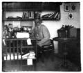 Tolstoi omas ruadopertis oraskuul 1908.