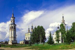 Ансамбль церквей в Лальске.jpg
