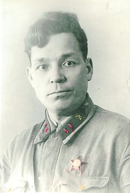 Аказеев Лев Анисимович.jpg
