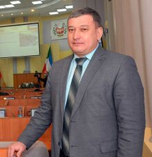 Игорь Тугужеков - министр.jpg