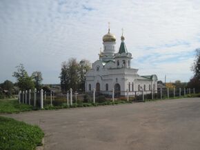 Церковь Святой Троицы села Дебёсы.jpg