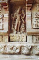 Chola sculpture.jpg