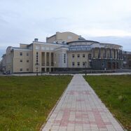 Permin Komin ümbrikon dramteatr Gor'kijan nimed (2015)