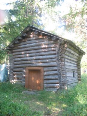 Часовня Троицы (деревянная).JPG