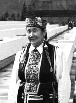 Emchigirova portrait.jpg