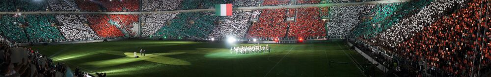 2011 йылдың 8 сентябрендә стадион асылғанда күренеше
