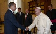 Сергей Лавров, Владимир Путин ле Папа Римский Франциск. 2015 јыл кичӱ изӱ айдыҥ 10-чы кӱни