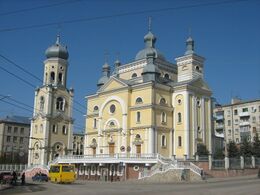 Тернопіль, церква Успіння Богородиці.JPG