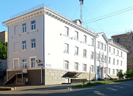 Julguamon taloi German Titovan uuličal, 3