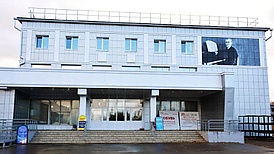 Горномарийский драматический театр в Козьмодемьянске.jpg
