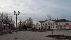 Central square of Kuvshinovo.JPG