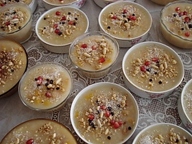 Касәләргә салынган бәйрәм ризыгы&nbsp;— ашурә