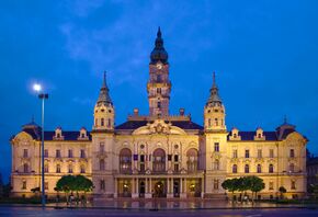 Gyor town hall.jpg