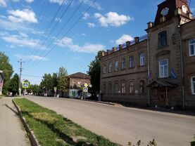 Kirov street Yaransk eastbound.jpg
