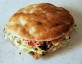 Döner-kebab (mugažo «šaurm» vai «šaverm»)