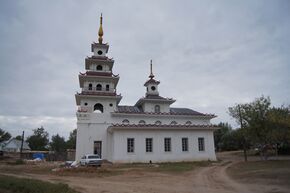 Калмыкцкий Хошеутовский Хурул Буддийский храм.JPG