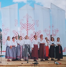 Elonpu-praznikal Vidl-küläs