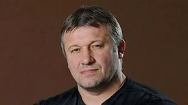 Владимир Воронов (слева)