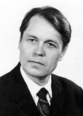 Эсеней, Пётр.jpg
